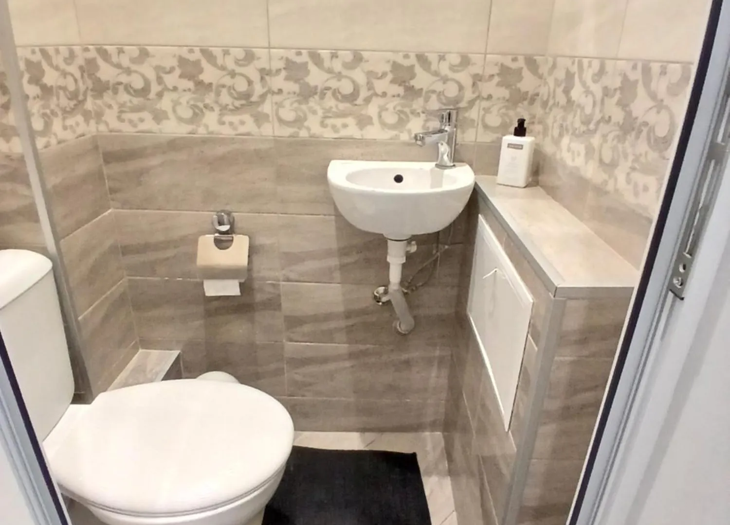 Nikos Apartment Varna