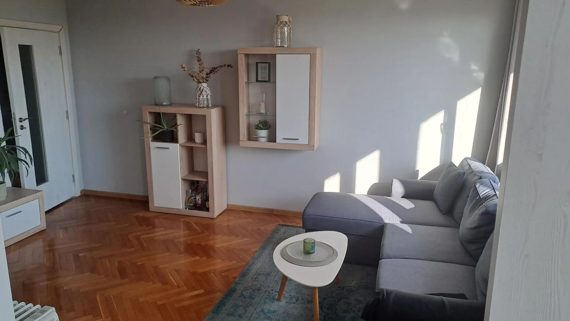 Nikos Apartment Varna