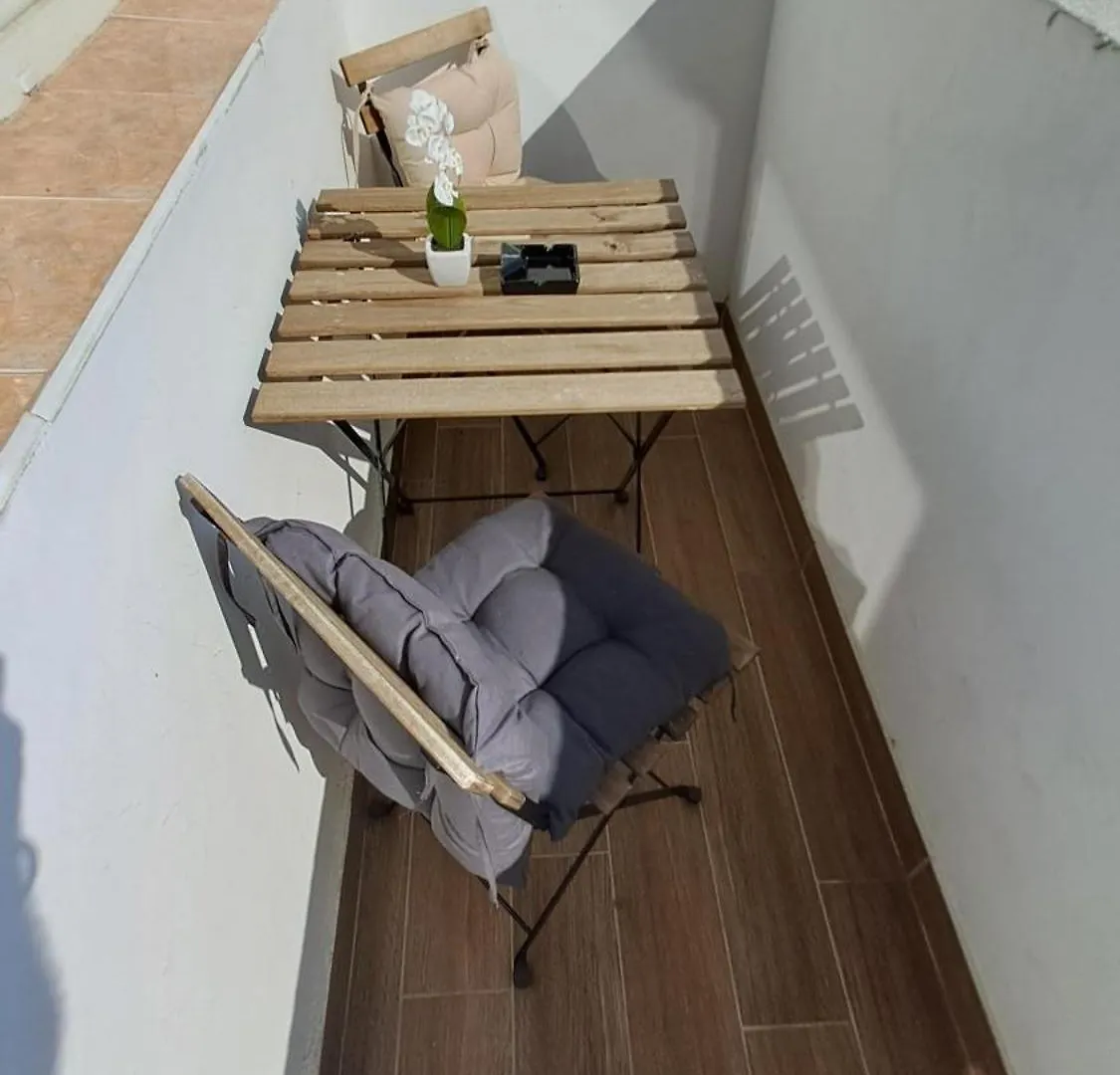 Nikos Apartment Varna